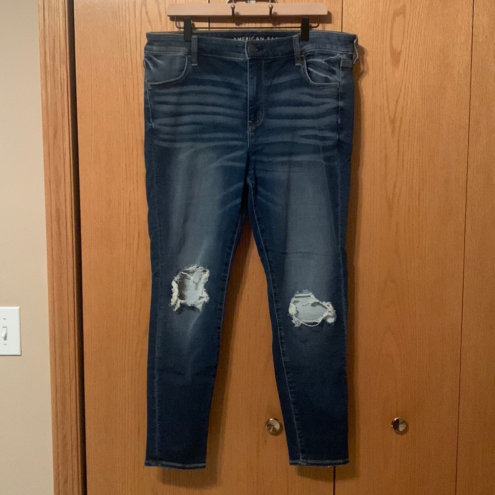 American Eagle Distressed Jeggings